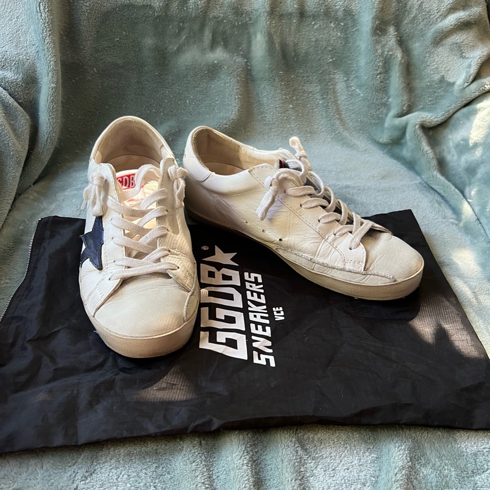Golden Goose Superstar size 37